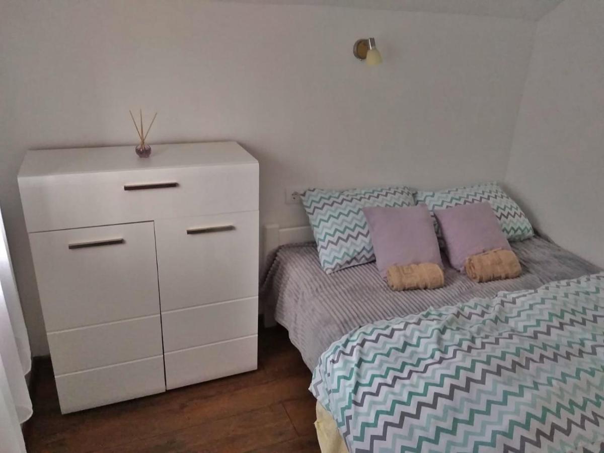 Apartmani Zapis Връдник Екстериор снимка