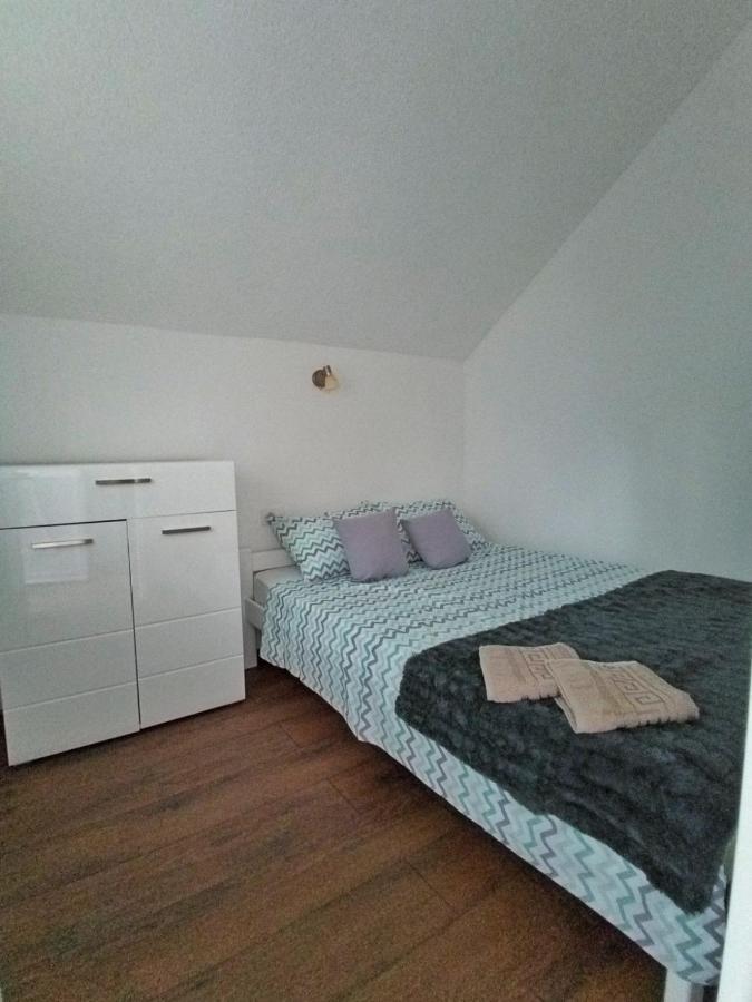 Apartmani Zapis Връдник Екстериор снимка